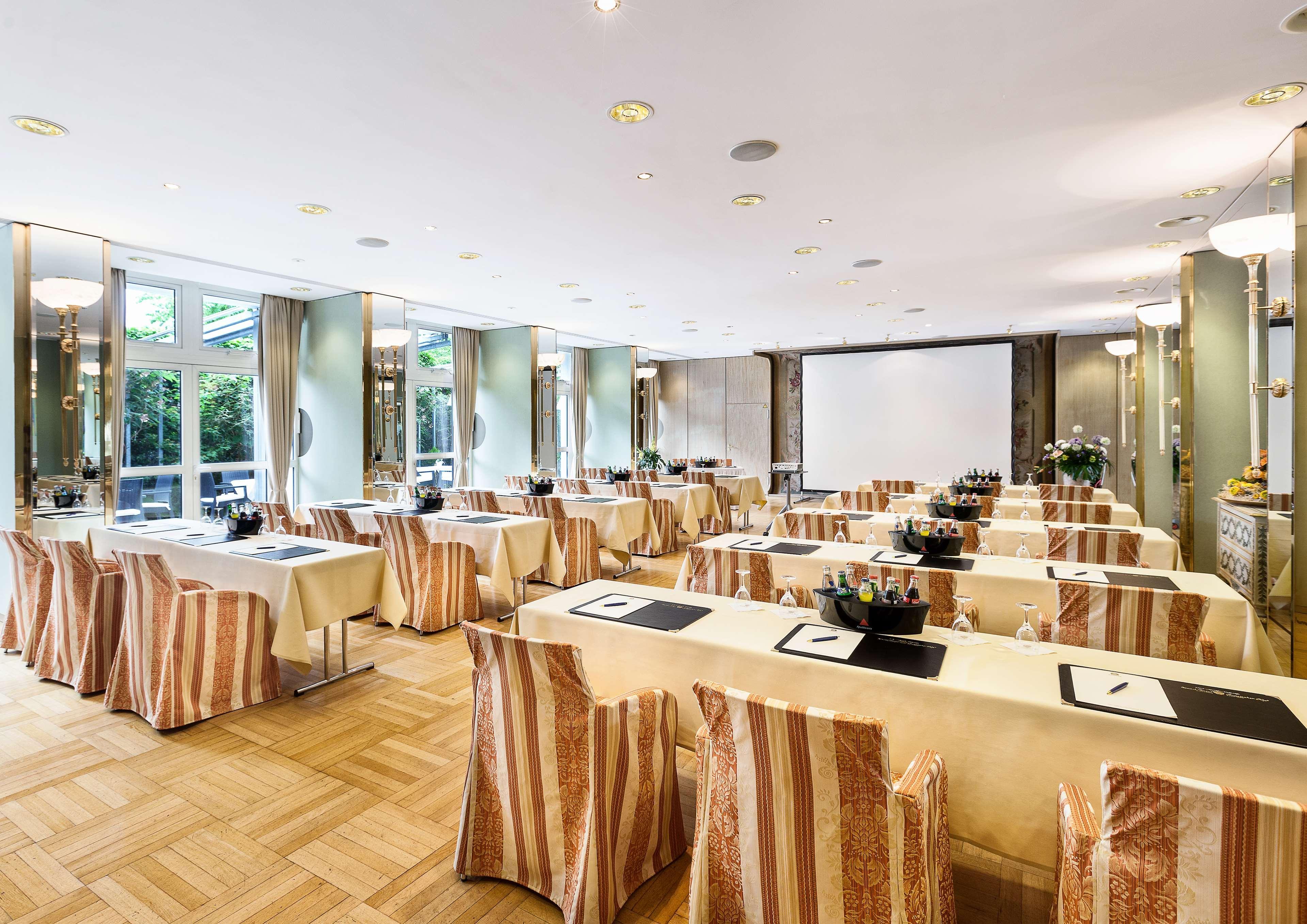 Best Western Premier Grand Hotel Russischer Hof Веймар Екстер'єр фото